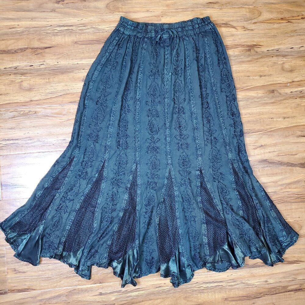 Braja Embroidered Maxi Flowy Scalloped Skirt Size M/L/XL One Size Fits Most